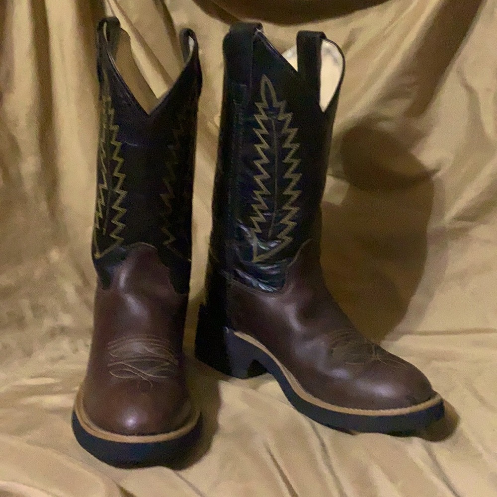 Old West cowboy boots boys size 5.5